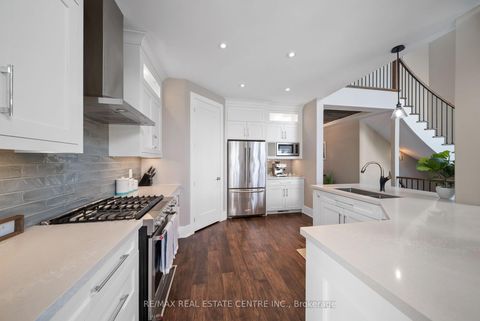 Photo 12 at 303 Sunnybrae Avenue, Stroud, Innisfil Photo 12 at 303 Sunnybrae Avenue, Stroud, Innisfil