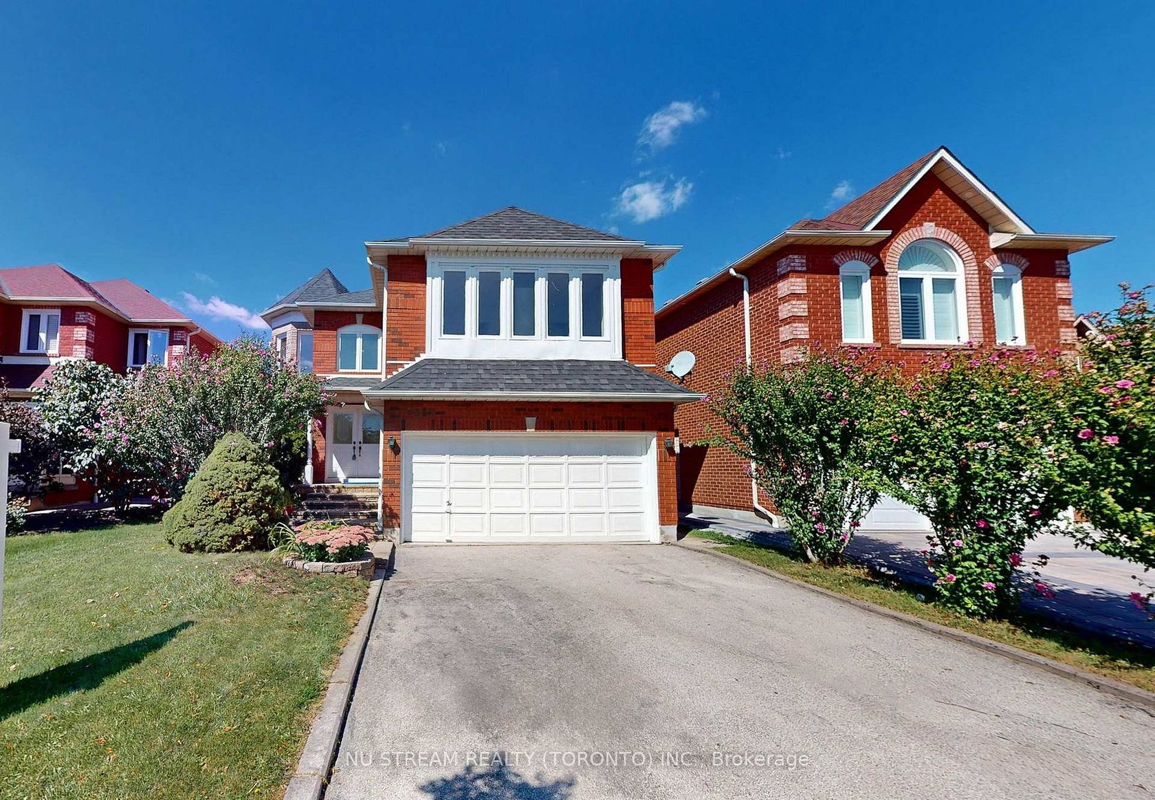 1337 Daniel Creek Road, East Credit, Mississauga by Loree Meneguzzi Real Estate 1337 Daniel Creek Road, East Credit, Mississauga