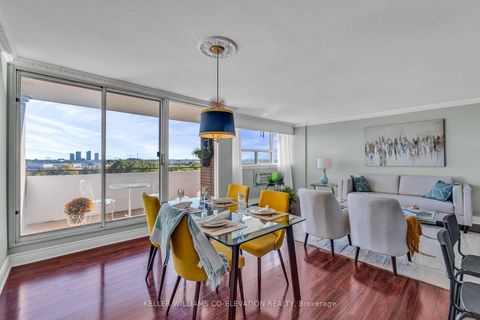 Photo 11 at 702 - 14 Neilson Drive, Markland Wood, Toronto