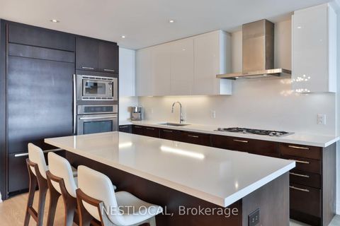 Photo 4 at 511 - 11 Bronte Road, BR Bronte, Oakville