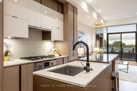 Photo 4 at 1 - 455 Dovercourt Road, Little Italy, Toronto