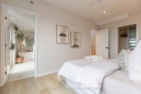 Photo 19 at 1 - 455 Dovercourt Road, Little Italy, Toronto