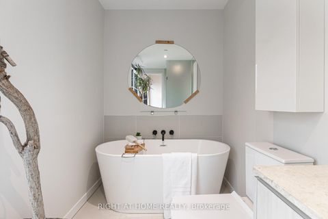 Photo 20 at 1 - 455 Dovercourt Road, Little Italy, Toronto