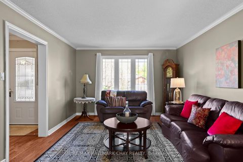 Photo 6 at 292 Leacock Drive, Letitia Heights, Barrie