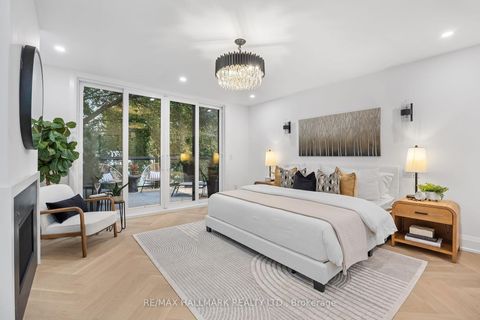 Photo 10 at 98 Hogarth Avenue, North Riverdale, Toronto