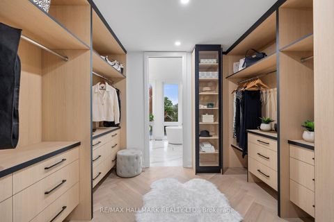 Photo 11 at 98 Hogarth Avenue, North Riverdale, Toronto