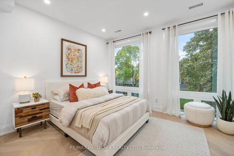 Photo 17 at 98 Hogarth Avenue, North Riverdale, Toronto