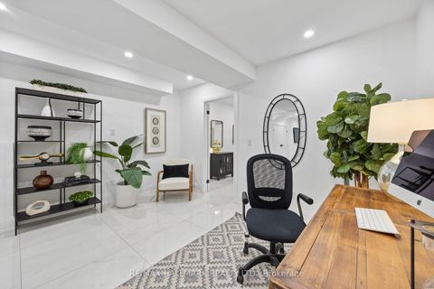 Photo 29 at 98 Hogarth Avenue, North Riverdale, Toronto