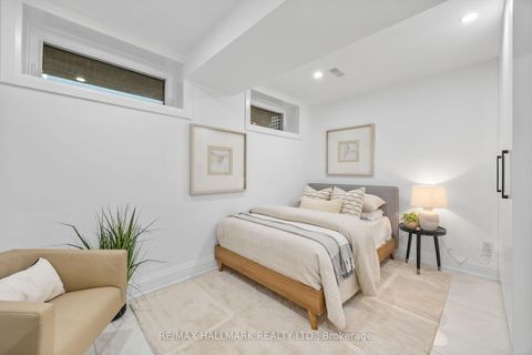 Photo 30 at 98 Hogarth Avenue, North Riverdale, Toronto