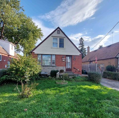Photo 1 at 29 Holland Avenue, Parkview, Toronto