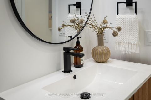 Photo 18 at 25 Howland Road, North Riverdale, Toronto