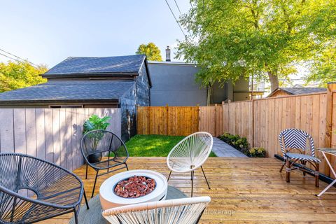 Photo 35 at 25 Howland Road, North Riverdale, Toronto