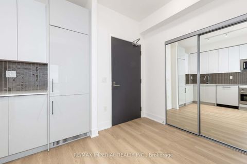 Photo 3 at 701 - 2916 Highway 7, Concord, Vaughan