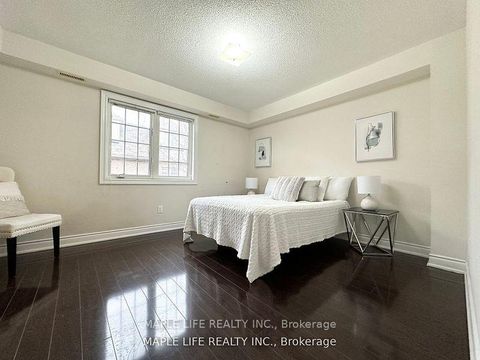 Photo 15 at 5 Hayes Lane, Willowdale East, Toronto Photo 15 at 5 Hayes Lane, Willowdale East, Toronto