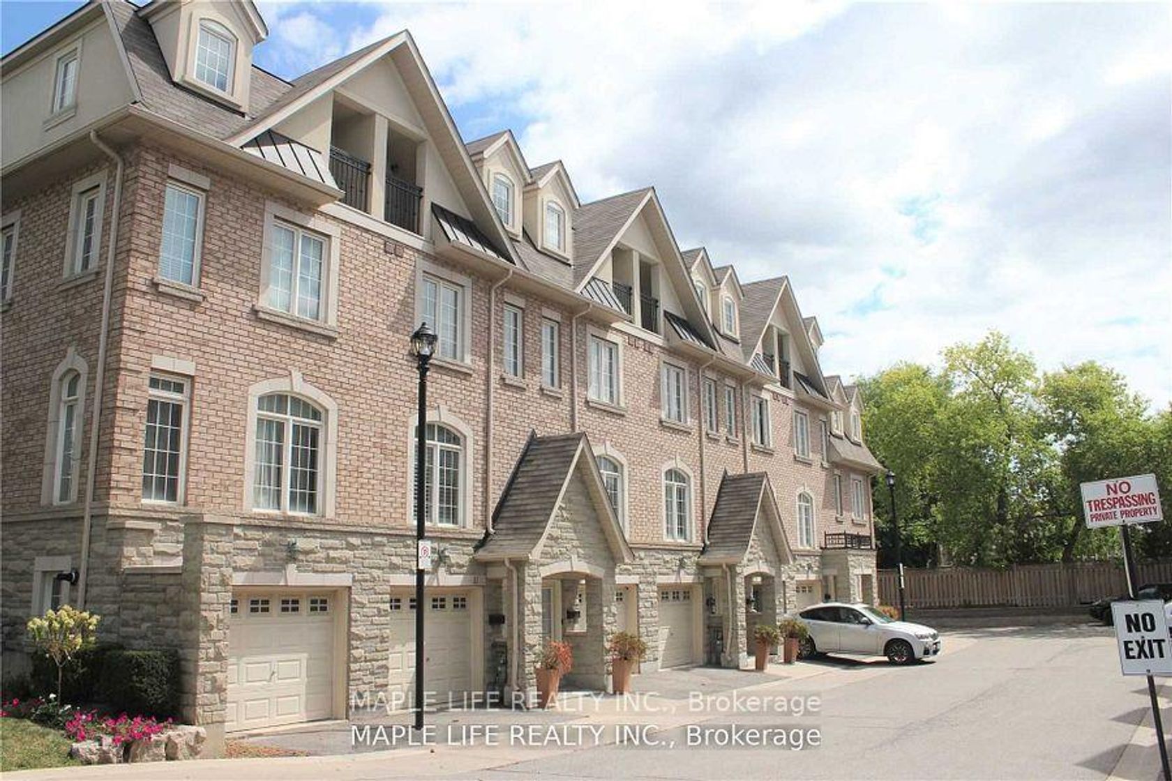 5 Hayes Lane, Willowdale East, Toronto 