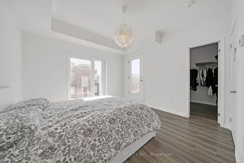 Photo 19 at 112 - 30 Almond Blossom Mews, Vaughan Corporate Centre, Vaughan Photo 19 at 112 - 30 Almond Blossom Mews, Vaughan Corporate Centre, Vaughan