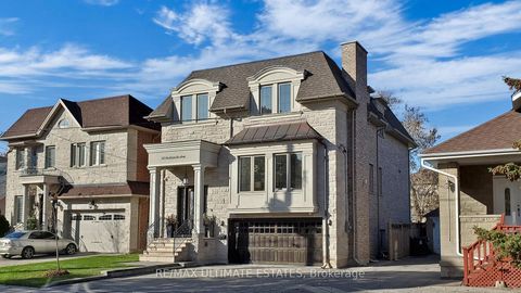Photo 3 at 26 Madawaska Avenue, Newtonbrook East, Toronto