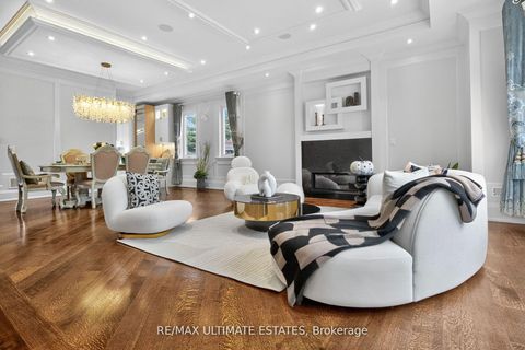 Photo 6 at 26 Madawaska Avenue, Newtonbrook East, Toronto