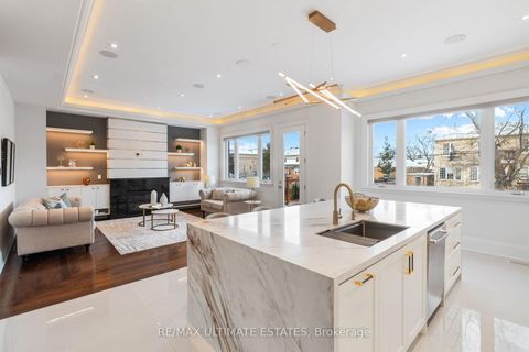 Photo 14 at 26 Madawaska Avenue, Newtonbrook East, Toronto