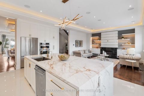 Photo 15 at 26 Madawaska Avenue, Newtonbrook East, Toronto