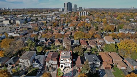 Photo 43 at 26 Madawaska Avenue, Newtonbrook East, Toronto