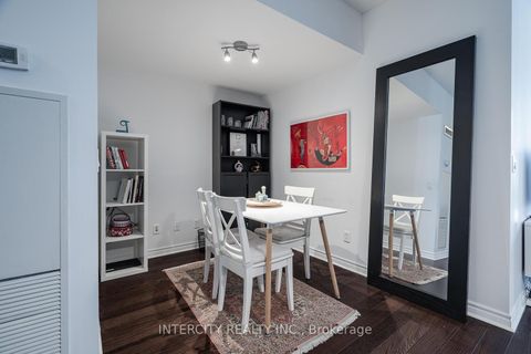 Photo 7 at 525 - 2885 Bayview Avenue, Bayview Village, Toronto