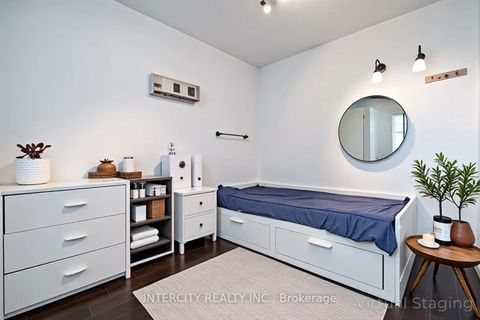 Photo 17 at 525 - 2885 Bayview Avenue, Bayview Village, Toronto