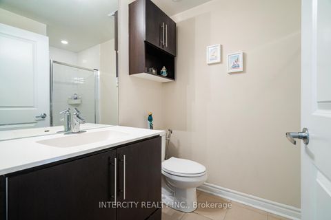 Photo 19 at 525 - 2885 Bayview Avenue, Bayview Village, Toronto