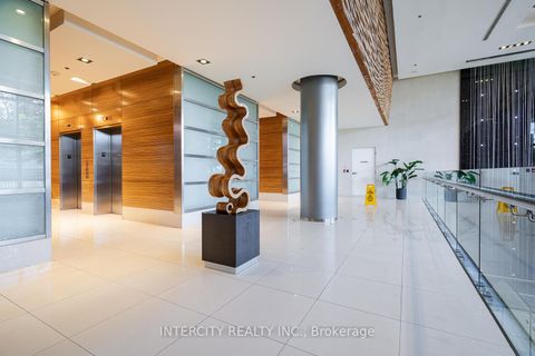 Photo 24 at 525 - 2885 Bayview Avenue, Bayview Village, Toronto