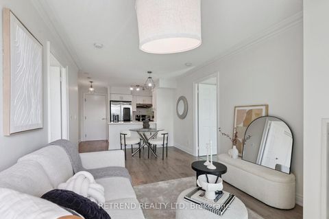 Photo 21 at 411 - 15 Greenview Avenue, Newtonbrook West, Toronto