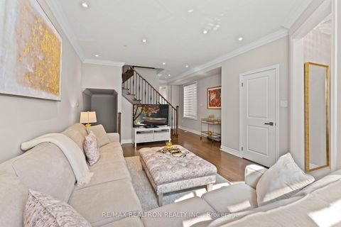 Photo 5 at 30 - 1331 Major Mackenzie Drive, Patterson, Vaughan