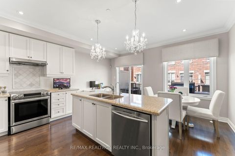 Photo 8 at 30 - 1331 Major Mackenzie Drive, Patterson, Vaughan