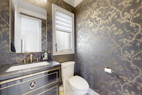 Photo 14 at 37 Cedarpoint Court, Patterson, Vaughan