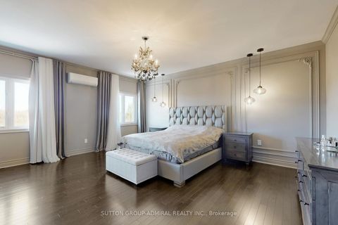 Photo 17 at 37 Cedarpoint Court, Patterson, Vaughan