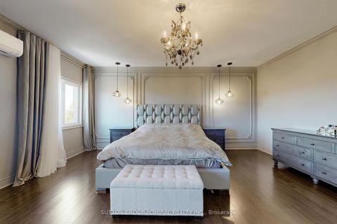 Photo 19 at 37 Cedarpoint Court, Patterson, Vaughan