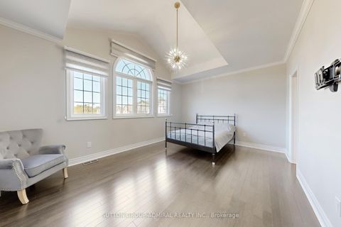 Photo 28 at 37 Cedarpoint Court, Patterson, Vaughan