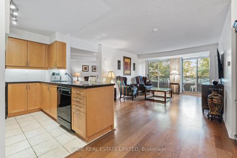 Photo 10 at 318 - 205 The Donway West Road, Don Mills, Toronto