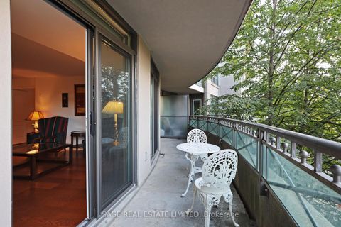 Photo 22 at 318 - 205 The Donway West Road, Don Mills, Toronto