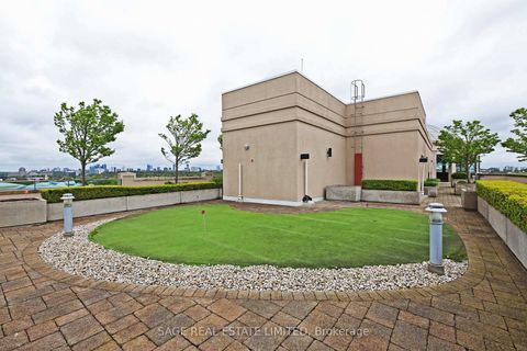 Photo 36 at 318 - 205 The Donway West Road, Don Mills, Toronto