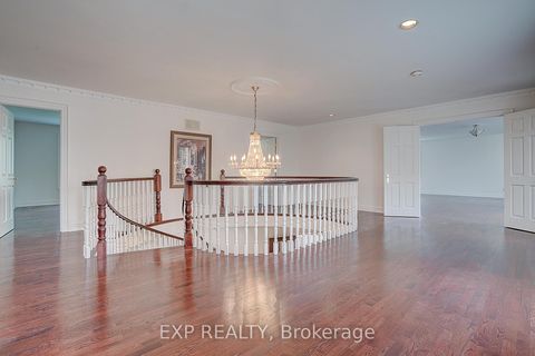 Photo 17 at 77 Silver Fox Place, Rural Vaughan, Vaughan