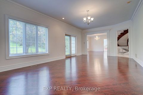 Photo 21 at 77 Silver Fox Place, Rural Vaughan, Vaughan