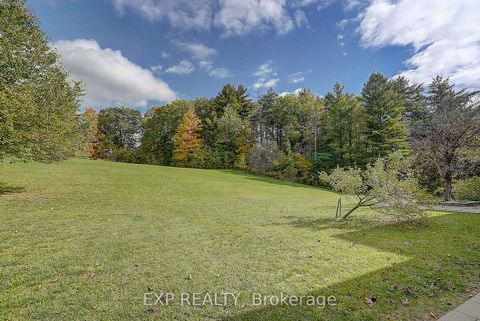 Photo 47 at 77 Silver Fox Place, Rural Vaughan, Vaughan