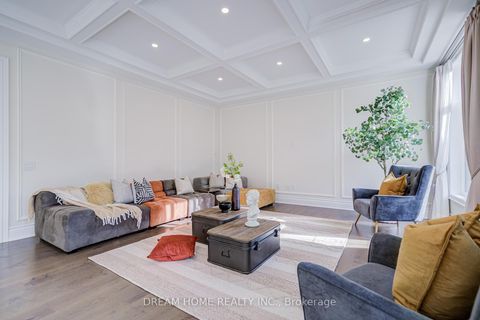 Photo 14 at 140 Lady Jessica Drive, Patterson, Vaughan