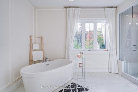 Photo 30 at 140 Lady Jessica Drive, Patterson, Vaughan