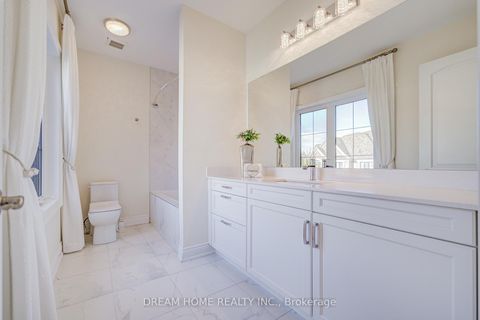 Photo 34 at 140 Lady Jessica Drive, Patterson, Vaughan