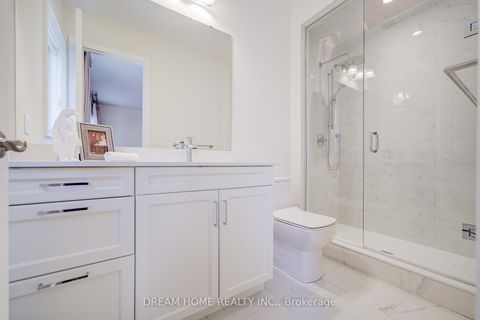 Photo 38 at 140 Lady Jessica Drive, Patterson, Vaughan