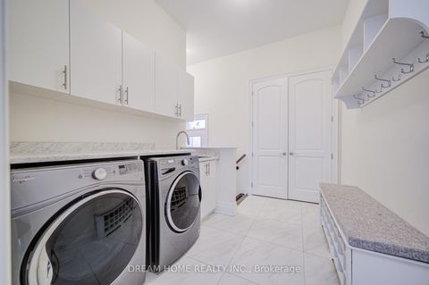 Photo 41 at 140 Lady Jessica Drive, Patterson, Vaughan