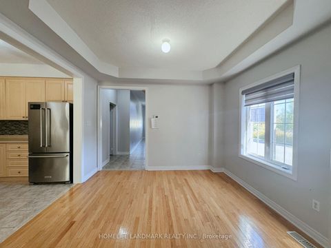 Photo 5 at 86 Andes Crescent, Vellore Village, Vaughan Photo 5 at 86 Andes Crescent, Vellore Village, Vaughan