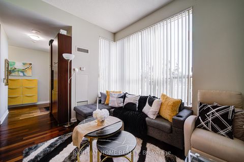 Photo 17 at Th112 - 36 Lee Centre Drive, Woburn, Toronto