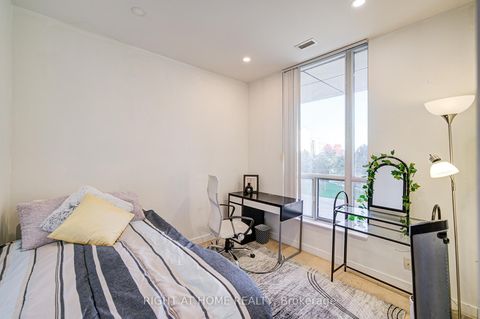 Photo 33 at Th112 - 36 Lee Centre Drive, Woburn, Toronto